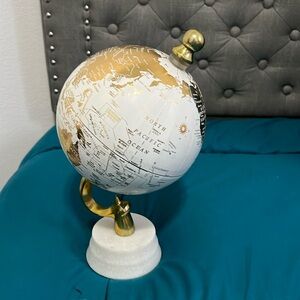 Small Globe Marble Base